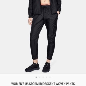 Women's Under Armour Storm Iridescent Woven Pants